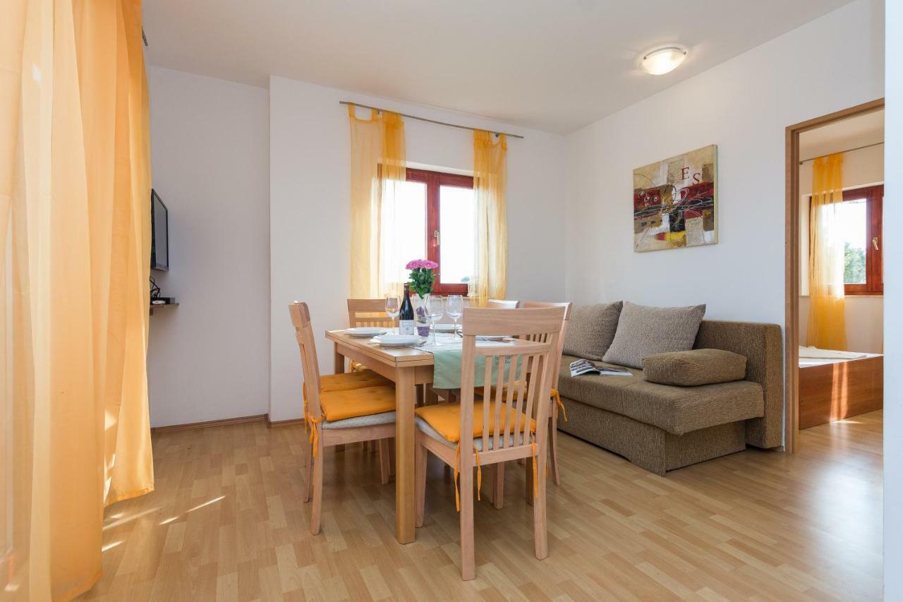 Apartments Blandona Biograd Na Moru Exterior foto